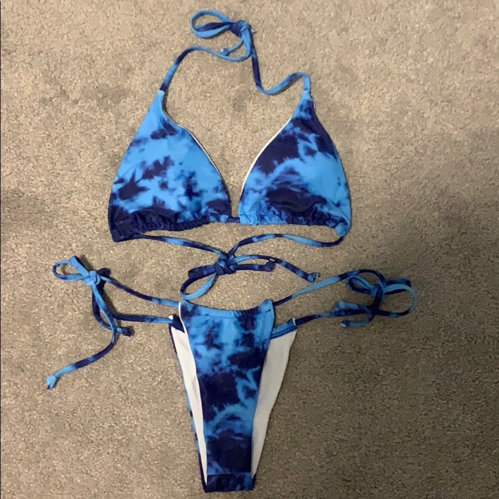 Bikini